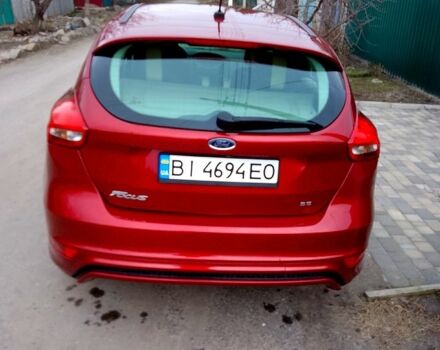 Красный Форд Фокус, объемом двигателя 2 л и пробегом 117 тыс. км за 8500 $, фото 4 на Automoto.ua