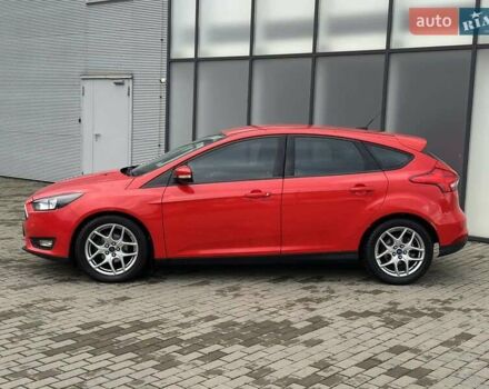 Красный Форд Фокус, объемом двигателя 2 л и пробегом 286 тыс. км за 8200 $, фото 7 на Automoto.ua