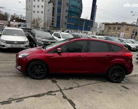 Червоний Форд Фокус, об'ємом двигуна 2 л та пробігом 106 тис. км за 8990 $, фото 3 на Automoto.ua