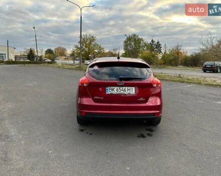 Красный Форд Фокус, объемом двигателя 2 л и пробегом 206 тыс. км за 8500 $, фото 5 на Automoto.ua