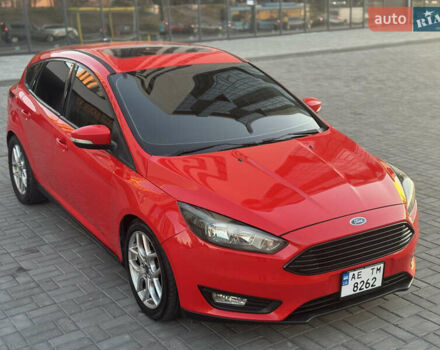 Красный Форд Фокус, объемом двигателя 2 л и пробегом 102 тыс. км за 8500 $, фото 3 на Automoto.ua
