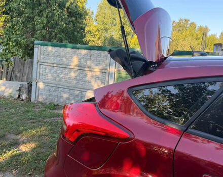 Красный Форд Фокус, объемом двигателя 2 л и пробегом 153 тыс. км за 7600 $, фото 9 на Automoto.ua