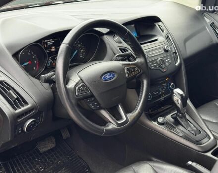 Червоний Форд Фокус, об'ємом двигуна 2 л та пробігом 106 тис. км за 8990 $, фото 10 на Automoto.ua
