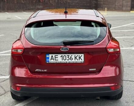 Красный Форд Фокус, объемом двигателя 2 л и пробегом 128 тыс. км за 8950 $, фото 4 на Automoto.ua