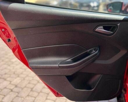 Красный Форд Фокус, объемом двигателя 2 л и пробегом 206 тыс. км за 7990 $, фото 18 на Automoto.ua