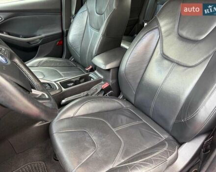 Красный Форд Фокус, объемом двигателя 2 л и пробегом 118 тыс. км за 10940 $, фото 19 на Automoto.ua