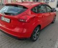Красный Форд Фокус, объемом двигателя 2 л и пробегом 217 тыс. км за 8100 $, фото 3 на Automoto.ua