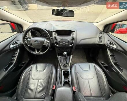 Красный Форд Фокус, объемом двигателя 2 л и пробегом 118 тыс. км за 10940 $, фото 14 на Automoto.ua