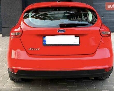 Червоний Форд Фокус, об'ємом двигуна 2 л та пробігом 128 тис. км за 9200 $, фото 4 на Automoto.ua