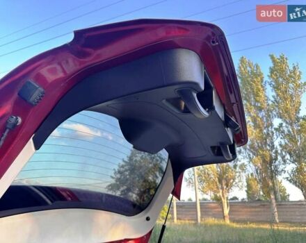 Красный Форд Фокус, объемом двигателя 2 л и пробегом 214 тыс. км за 8800 $, фото 15 на Automoto.ua