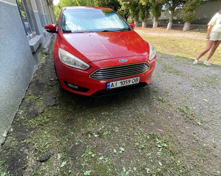 Красный Форд Фокус, объемом двигателя 2.01 л и пробегом 88 тыс. км за 8700 $, фото 1 на Automoto.ua