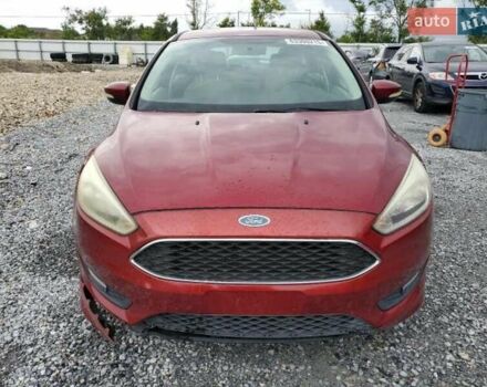 Красный Форд Фокус, объемом двигателя 2 л и пробегом 77 тыс. км за 6900 $, фото 2 на Automoto.ua