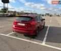 Червоний Форд Фокус, об'ємом двигуна 2 л та пробігом 214 тис. км за 8100 $, фото 2 на Automoto.ua