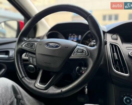 Красный Форд Фокус, объемом двигателя 2 л и пробегом 118 тыс. км за 10940 $, фото 30 на Automoto.ua