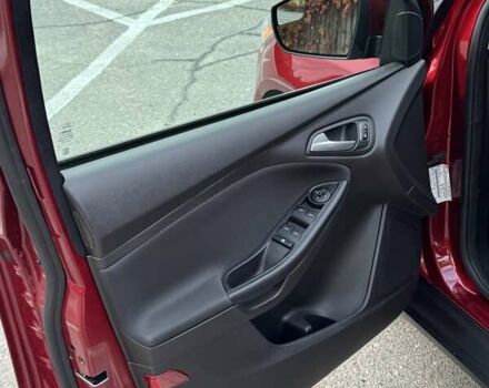 Красный Форд Фокус, объемом двигателя 2 л и пробегом 128 тыс. км за 8950 $, фото 16 на Automoto.ua