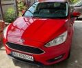 Красный Форд Фокус, объемом двигателя 2 л и пробегом 143 тыс. км за 8500 $, фото 1 на Automoto.ua