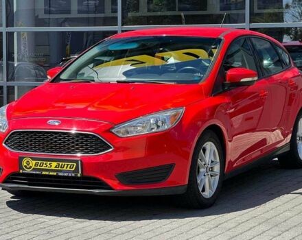 Красный Форд Фокус, объемом двигателя 2 л и пробегом 206 тыс. км за 7990 $, фото 2 на Automoto.ua