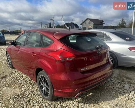 Красный Форд Фокус, объемом двигателя 2 л и пробегом 77 тыс. км за 6900 $, фото 4 на Automoto.ua