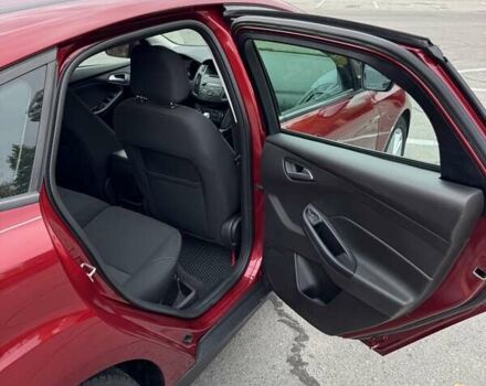 Красный Форд Фокус, объемом двигателя 2 л и пробегом 128 тыс. км за 8950 $, фото 27 на Automoto.ua
