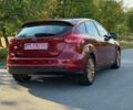 Червоний Форд Фокус, об'ємом двигуна 2 л та пробігом 79 тис. км за 9850 $, фото 5 на Automoto.ua
