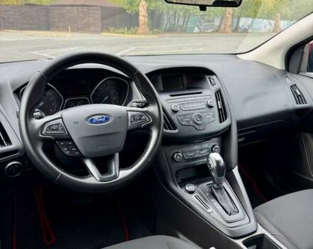 Красный Форд Фокус, объемом двигателя 2 л и пробегом 128 тыс. км за 8950 $, фото 26 на Automoto.ua