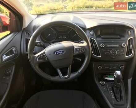 Форд Фокус 2016 в Тернополе на Automoto.ua Красный Форд Фокус, объемом двигателя 1 л и пробегом 81 тыс. км за 10900 $, фото 3 на Automoto.ua