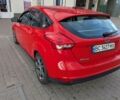 Красный Форд Фокус, объемом двигателя 2 л и пробегом 217 тыс. км за 8100 $, фото 2 на Automoto.ua