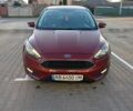 Красный Форд Фокус, объемом двигателя 2 л и пробегом 140 тыс. км за 8800 $, фото 1 на Automoto.ua