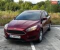 Красный Форд Фокус, объемом двигателя 2 л и пробегом 180 тыс. км за 7350 $, фото 6 на Automoto.ua