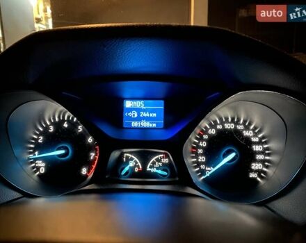 Форд Фокус 2016 в Тернополе на Automoto.ua Красный Форд Фокус, объемом двигателя 1 л и пробегом 81 тыс. км за 10900 $, фото 1 на Automoto.ua