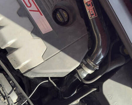 Красный Форд Фокус, объемом двигателя 2 л и пробегом 83 тыс. км за 13000 $, фото 10 на Automoto.ua