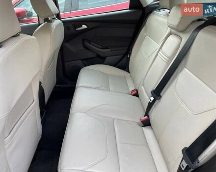 Красный Форд Фокус, объемом двигателя 2 л и пробегом 115 тыс. км за 11950 $, фото 16 на Automoto.ua