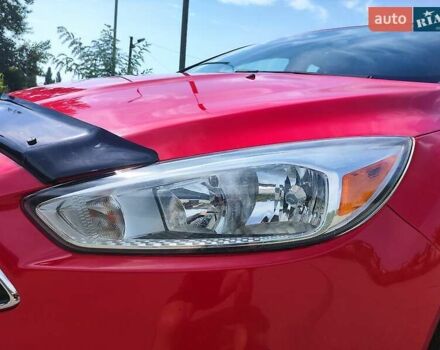 Червоний Форд Фокус, об'ємом двигуна 2 л та пробігом 149 тис. км за 7777 $, фото 19 на Automoto.ua