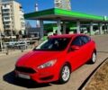 Червоний Форд Фокус, об'ємом двигуна 2 л та пробігом 129 тис. км за 8500 $, фото 2 на Automoto.ua