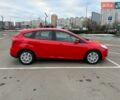 Красный Форд Фокус, объемом двигателя 1.6 л и пробегом 200 тыс. км за 9350 $, фото 3 на Automoto.ua