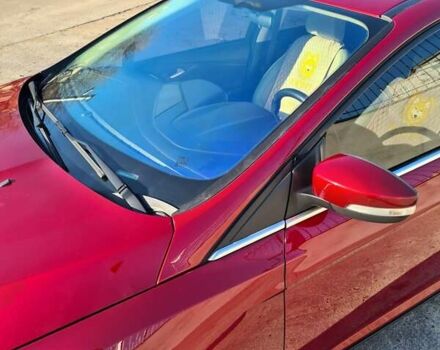 Красный Форд Фокус, объемом двигателя 2 л и пробегом 81 тыс. км за 8900 $, фото 7 на Automoto.ua