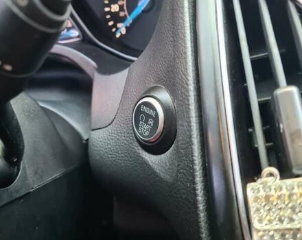 Красный Форд Фокус, объемом двигателя 2 л и пробегом 81 тыс. км за 8900 $, фото 85 на Automoto.ua