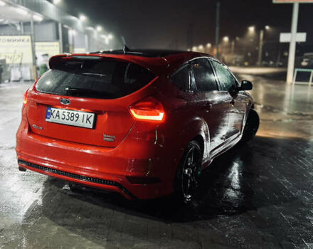 Красный Форд Фокус, объемом двигателя 1 л и пробегом 114 тыс. км за 7400 $, фото 8 на Automoto.ua