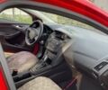 Красный Форд Фокус, объемом двигателя 2 л и пробегом 228 тыс. км за 7500 $, фото 3 на Automoto.ua