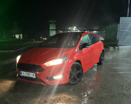 Красный Форд Фокус, объемом двигателя 1 л и пробегом 114 тыс. км за 7400 $, фото 6 на Automoto.ua