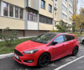Красный Форд Фокус, объемом двигателя 1 л и пробегом 114 тыс. км за 7400 $, фото 1 на Automoto.ua