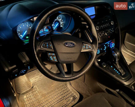 Красный Форд Фокус, объемом двигателя 2 л и пробегом 220 тыс. км за 7500 $, фото 22 на Automoto.ua