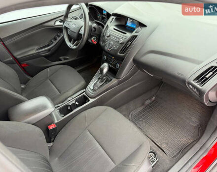 Червоний Форд Фокус, об'ємом двигуна 2 л та пробігом 220 тис. км за 7850 $, фото 15 на Automoto.ua