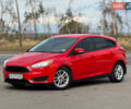 Червоний Форд Фокус, об'ємом двигуна 2 л та пробігом 220 тис. км за 7950 $, фото 1 на Automoto.ua