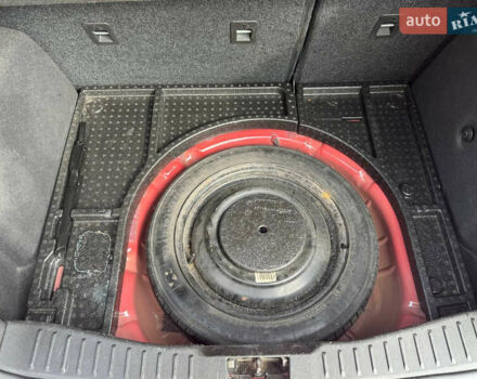 Красный Форд Фокус, объемом двигателя 2 л и пробегом 220 тыс. км за 7500 $, фото 11 на Automoto.ua