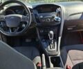 Красный Форд Фокус, объемом двигателя 2 л и пробегом 151 тыс. км за 8000 $, фото 5 на Automoto.ua