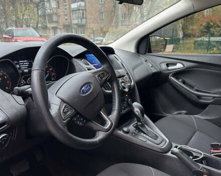 Червоний Форд Фокус, об'ємом двигуна 2 л та пробігом 89 тис. км за 11200 $, фото 13 на Automoto.ua