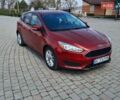 Красный Форд Фокус, объемом двигателя 2 л и пробегом 155 тыс. км за 7200 $, фото 1 на Automoto.ua