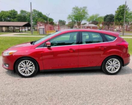 Красный Форд Фокус, объемом двигателя 2 л и пробегом 39 тыс. км за 7900 $, фото 3 на Automoto.ua