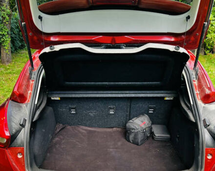 Красный Форд Фокус, объемом двигателя 1.9 л и пробегом 149 тыс. км за 7400 $, фото 6 на Automoto.ua